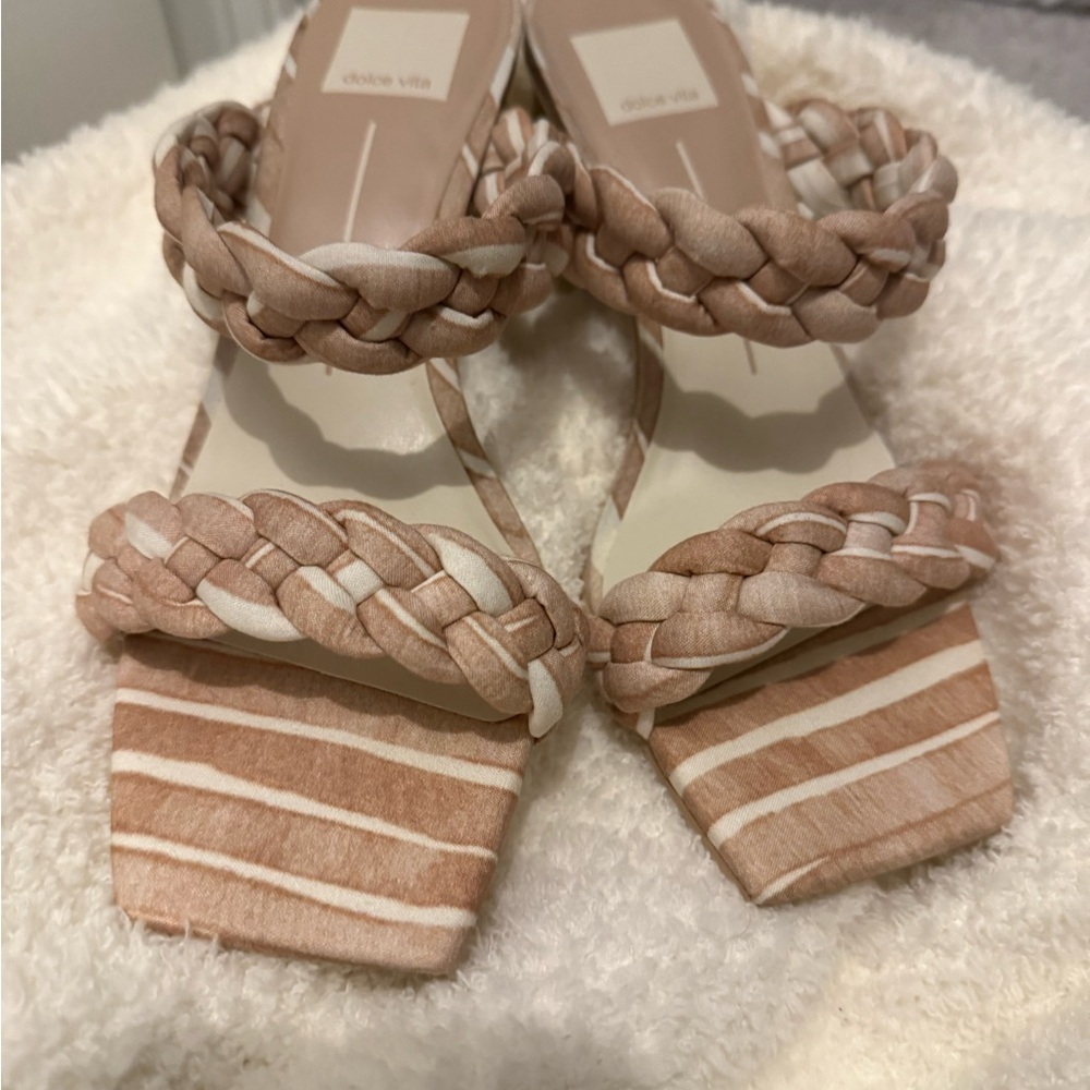 NWOT Dolce Vita Women's Braided Heels - Cream and Tan